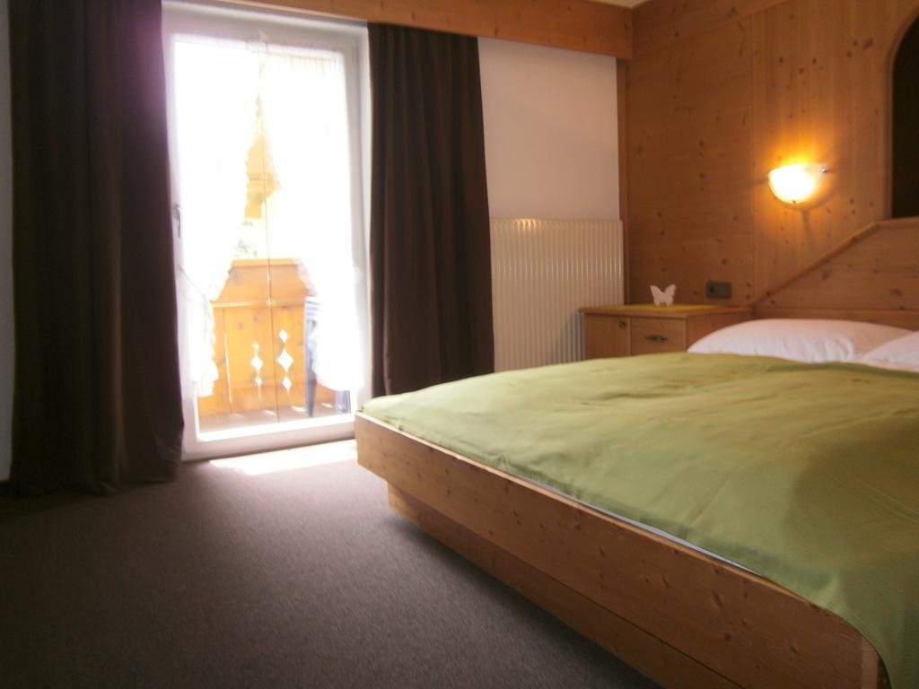 Haus Wiesenheim Fw Oetztal Längenfeld Exterior foto